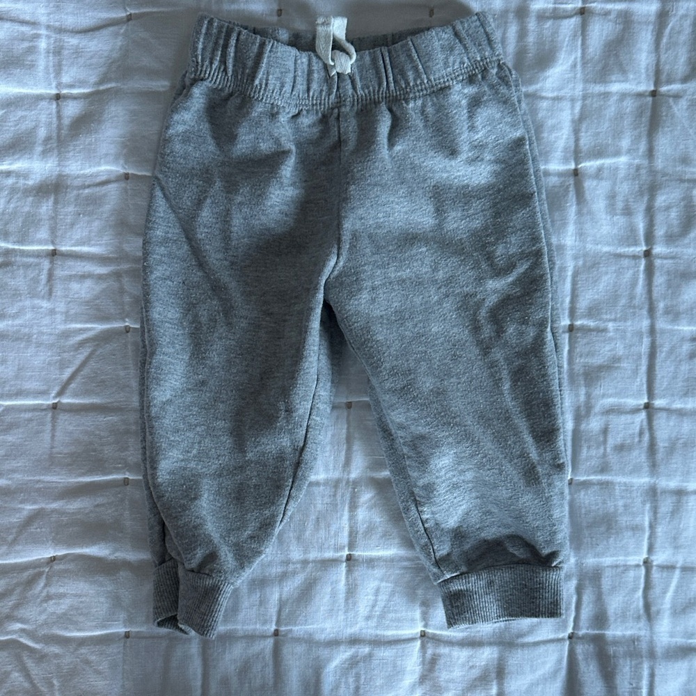 8 piece kids assorted tops and pants (050) - Picture 13 of 16